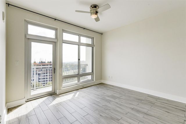 603 Davis ST 1205, Austin, TX 78701