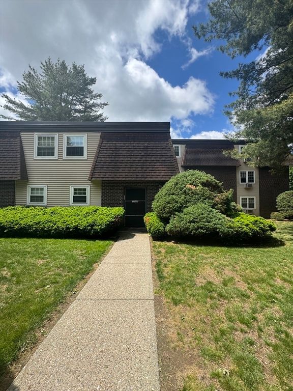 180 Main St 1109, Bridgewater, MA 02324