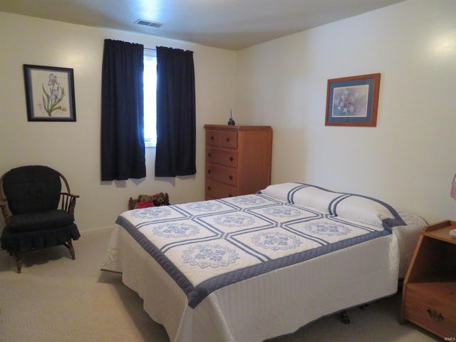 1362 Pebble Court, Goshen, IN 46528