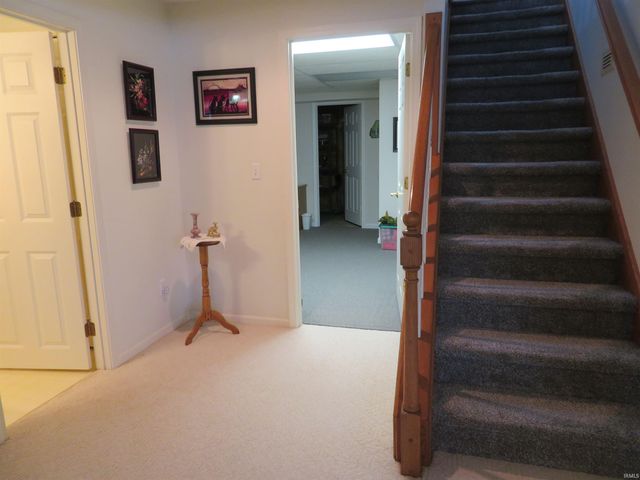 1362 Pebble Court, Goshen, IN 46528