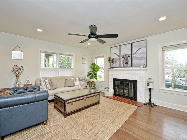 509 E 43rd ST, Austin, TX 78751