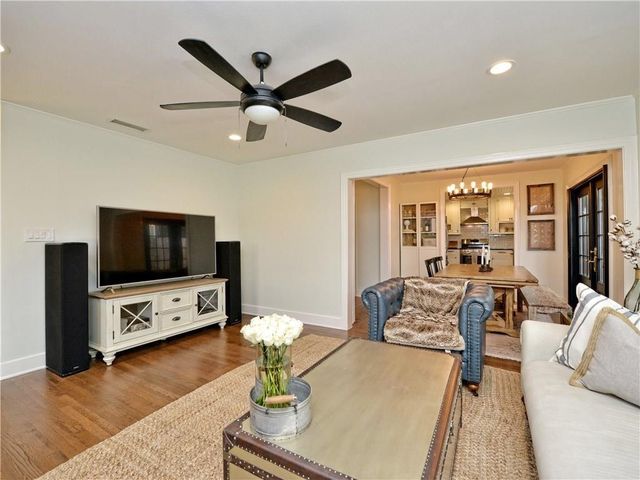 509 E 43rd ST, Austin, TX 78751