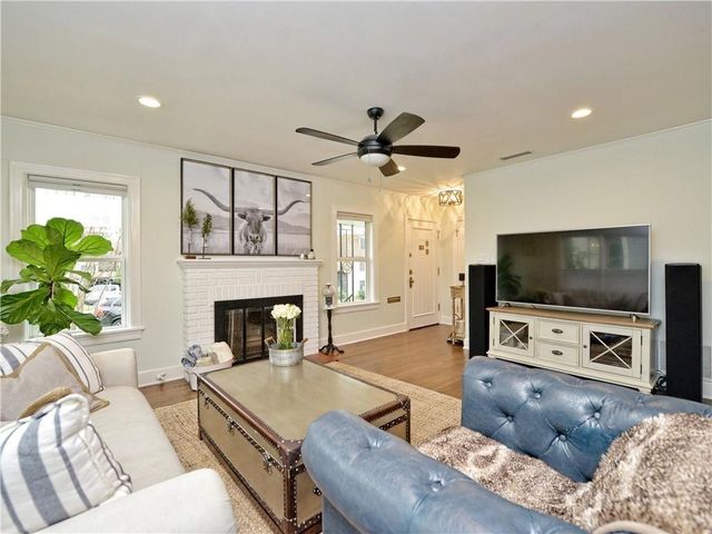 509 E 43rd ST, Austin, TX 78751