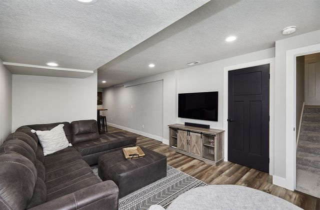 4031 NE 3rd Street, Ankeny, IA 50021