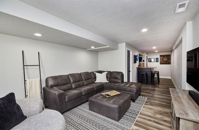4031 NE 3rd Street, Ankeny, IA 50021