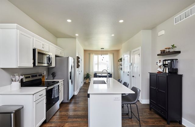 4031 NE 3rd Street, Ankeny, IA 50021