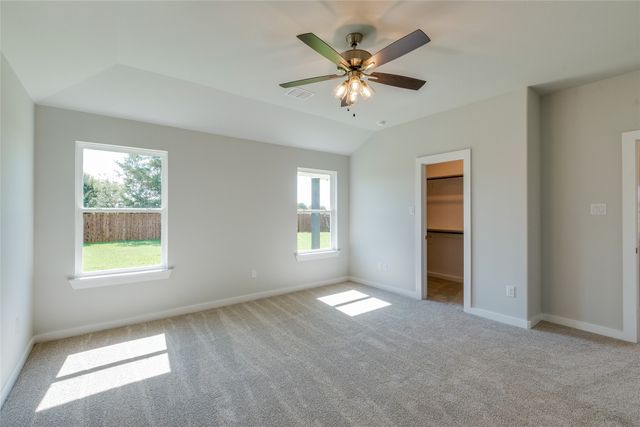 605 Finlee Way, Tioga, TX 76271