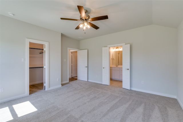 605 Finlee Way, Tioga, TX 76271