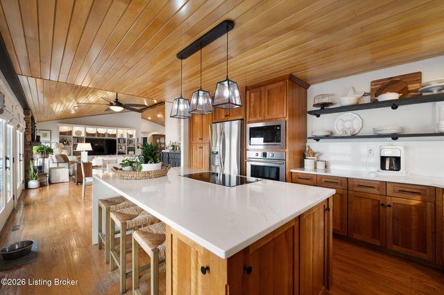 3028 Belknap Beach Rd, Prospect, KY 40059