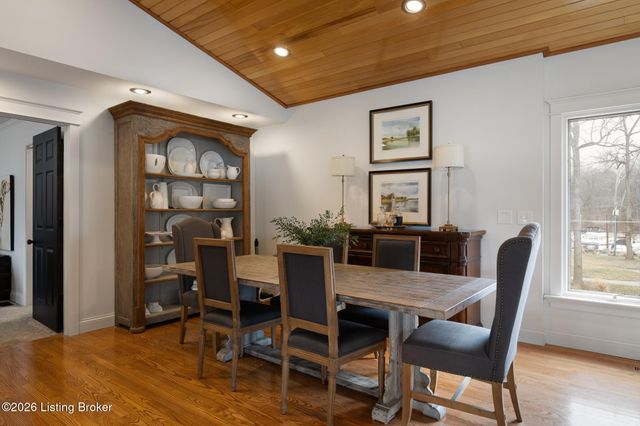 3028 Belknap Beach Rd, Prospect, KY 40059