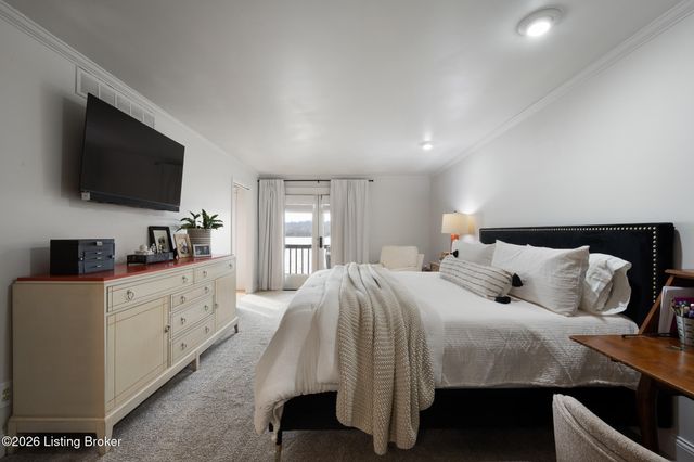 3028 Belknap Beach Rd, Prospect, KY 40059