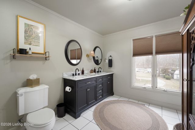 3028 Belknap Beach Rd, Prospect, KY 40059