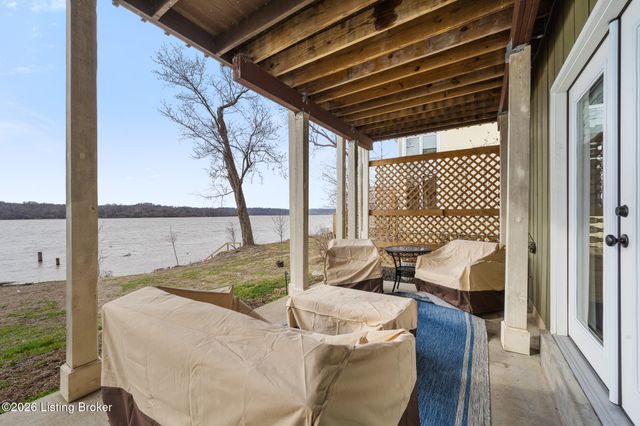 3028 Belknap Beach Rd, Prospect, KY 40059