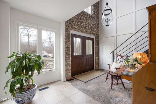 3028 Belknap Beach Rd, Prospect, KY 40059