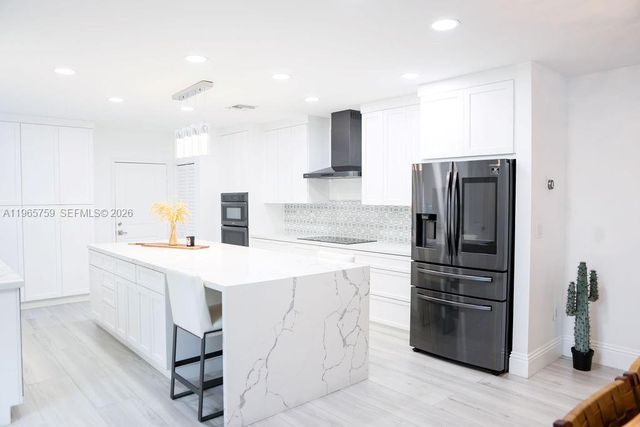 2948 Hidden Harbour Ct, Dania Beach, FL 33312