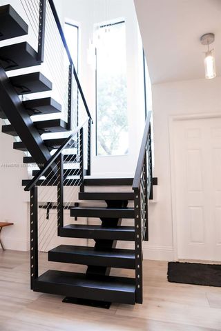 2948 Hidden Harbour Ct, Dania Beach, FL 33312