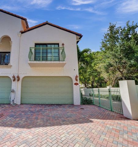 2948 Hidden Harbour Ct, Dania Beach, FL 33312