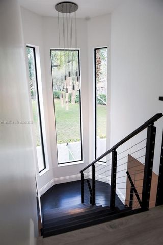 2948 Hidden Harbour Ct, Dania Beach, FL 33312