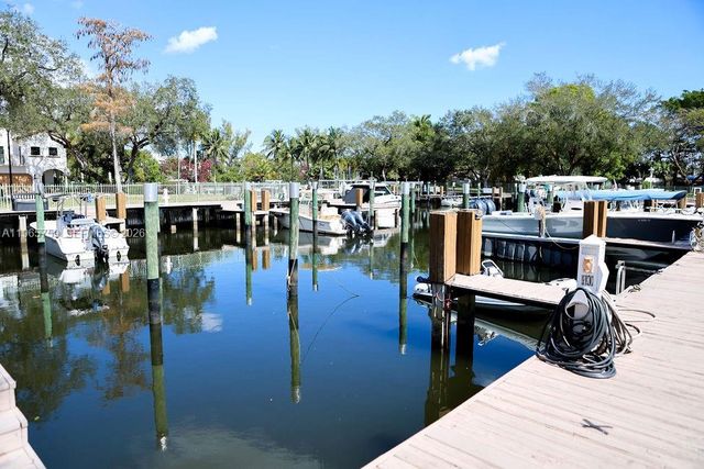 2948 Hidden Harbour Ct, Dania Beach, FL 33312