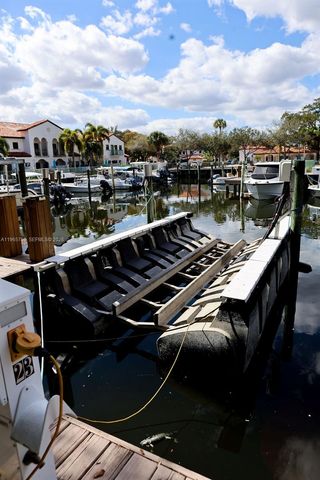 2948 Hidden Harbour Ct, Dania Beach, FL 33312