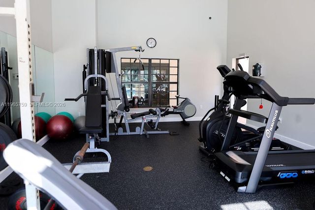 2948 Hidden Harbour Ct, Dania Beach, FL 33312