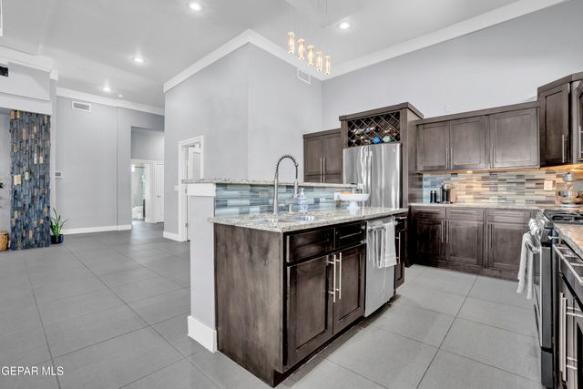 14545 HUNTERS GROVE Avenue, El Paso, TX 79938