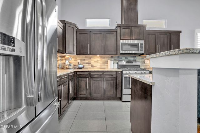 14545 HUNTERS GROVE Avenue, El Paso, TX 79938