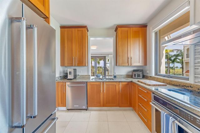 400 COCO BEACH BOULEVARD G-301, Rio Grande, PR 00745