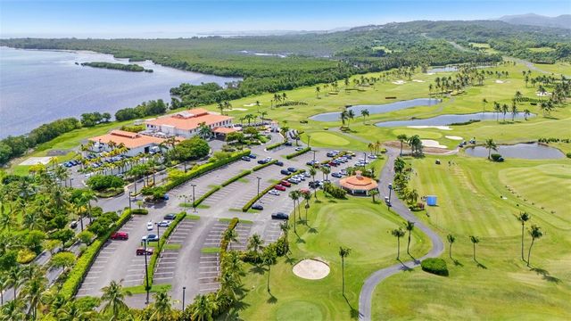 400 COCO BEACH BOULEVARD G-301, Rio Grande, PR 00745