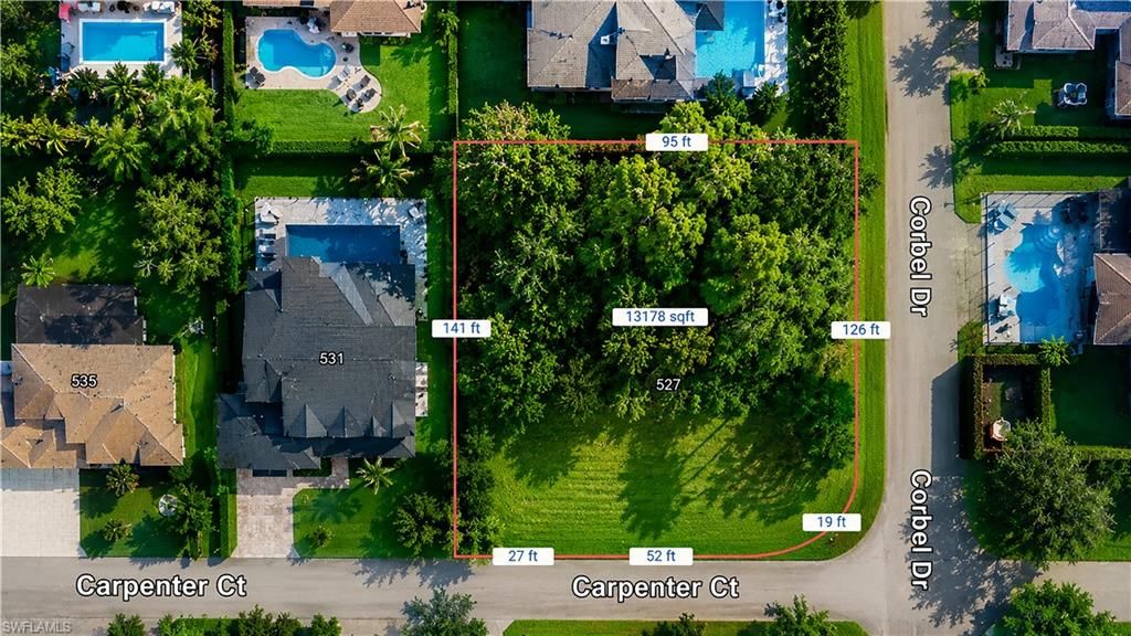 527 Carpenter CT, Naples, FL 34110