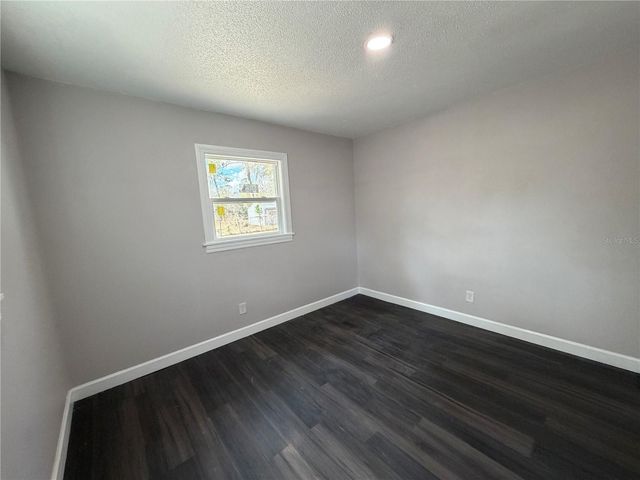 1440 WALKER ROAD, Lakeland, FL 33810