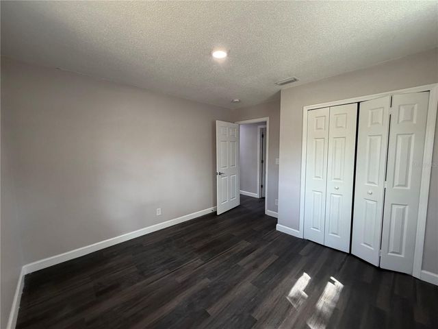 1440 WALKER ROAD, Lakeland, FL 33810