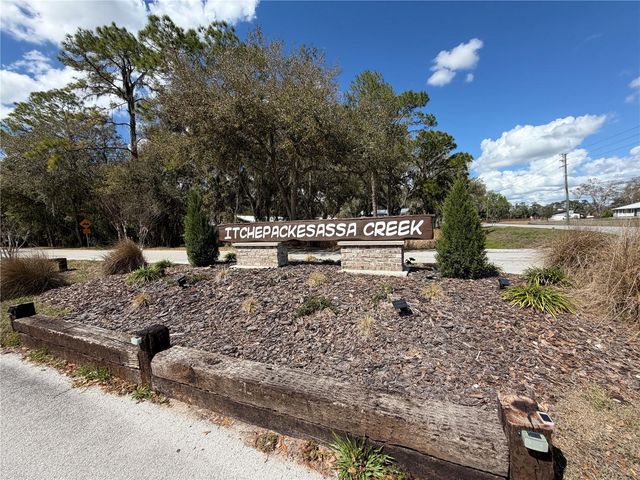 1440 WALKER ROAD, Lakeland, FL 33810