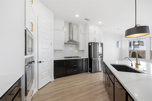 700 Red Fork Drive, Lewisville, TX 75056