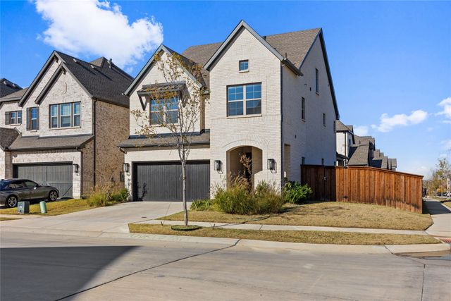 700 Red Fork Drive, Lewisville, TX 75056