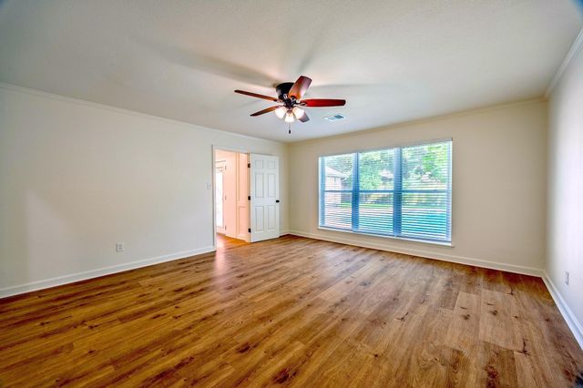 15203 La Mancha Drive, Houston, TX 77083