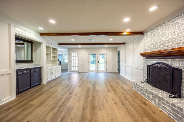 15203 La Mancha Drive, Houston, TX 77083