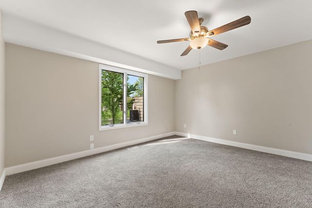 1538 Lake Street, Hobart, IN 46342