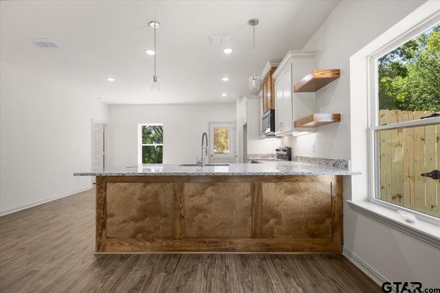 817 Boyd Ave, Tyler, TX 75701