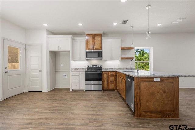 817 Boyd Ave, Tyler, TX 75701