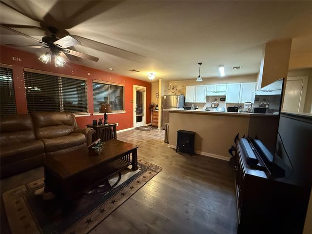 17435 Typhoon Way, Crosby, TX 77532