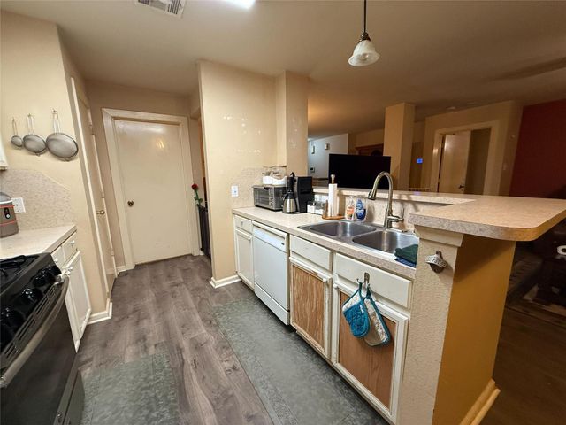 17435 Typhoon Way, Crosby, TX 77532