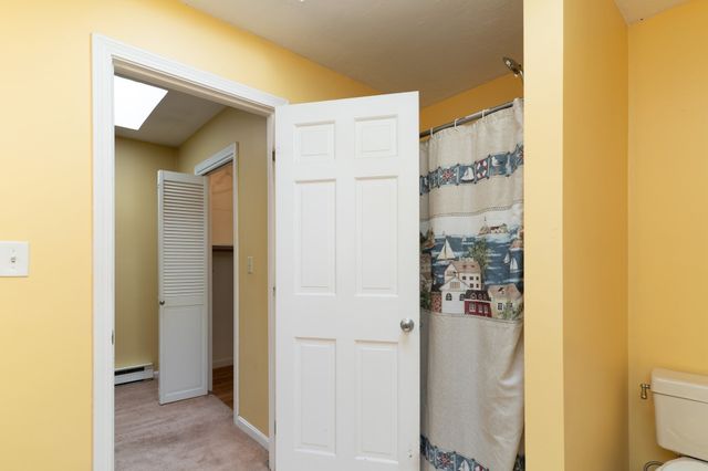 757 South St, Southbridge, MA 01550