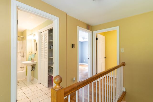 757 South St, Southbridge, MA 01550