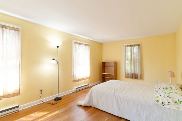 757 South St, Southbridge, MA 01550