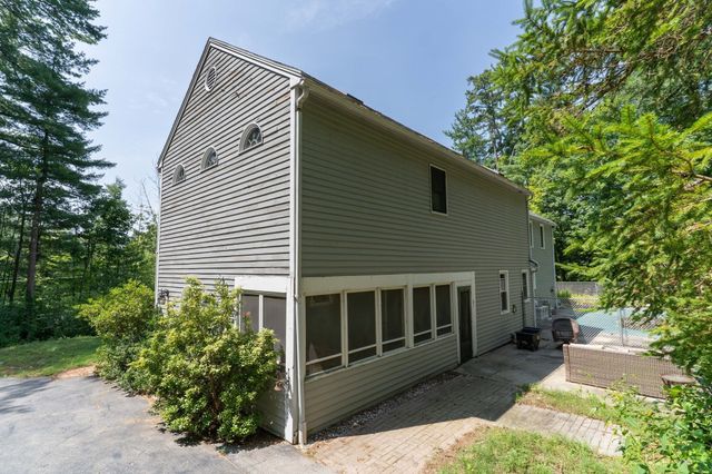 757 South St, Southbridge, MA 01550