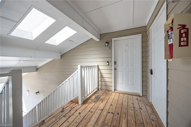 15 Meadowood Glen Way C, Greensboro, NC 27409