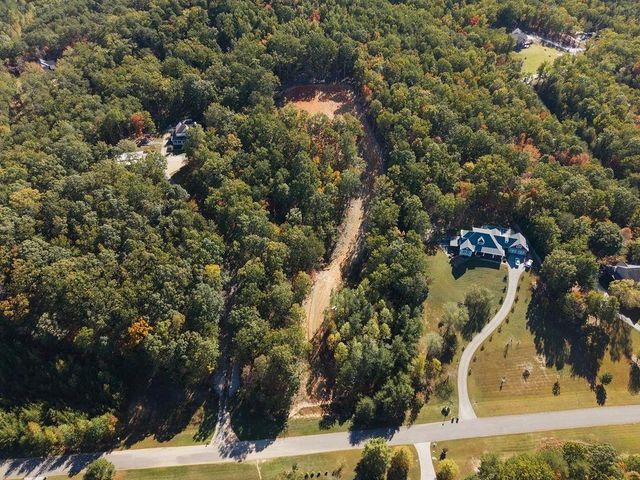 34 E Heritage Drive NE, Rydal, GA 30171