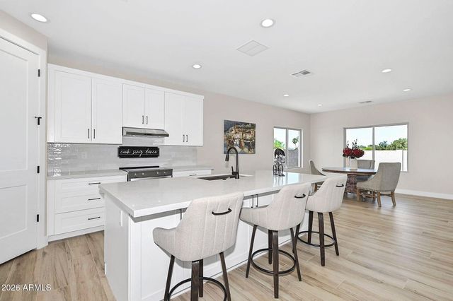 19222 N 29TH Place, Phoenix, AZ 85050
