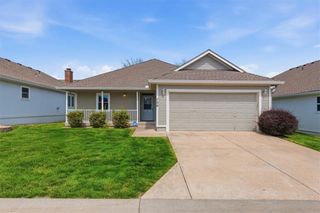 706 E SATURN Drive, Raymore, MO 64083